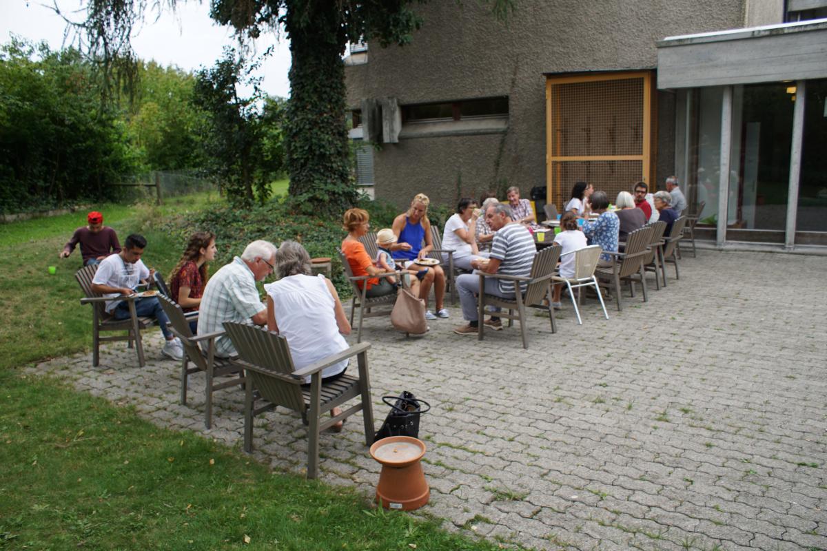 Die Heilsarmee Flüchtlingshilfe organisiert Begegnungstage in ihren Asylunterkünften.