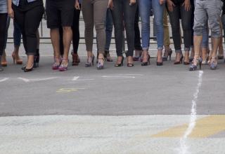 Am 2. Juni laufen Frauen in Stilettos in Bern gegen den Menschenhandel.