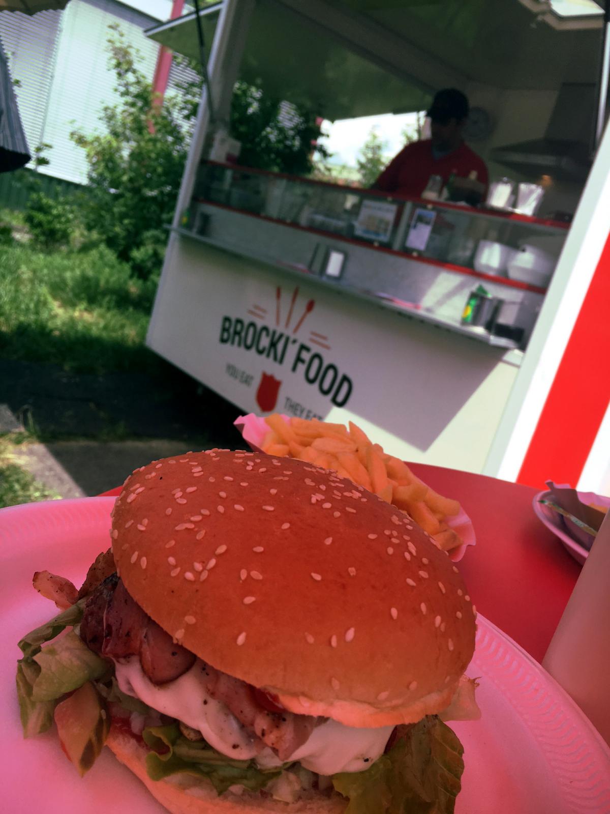 Le Brocki'Food en action à la filiale brocki.ch Genève Le Lignon.