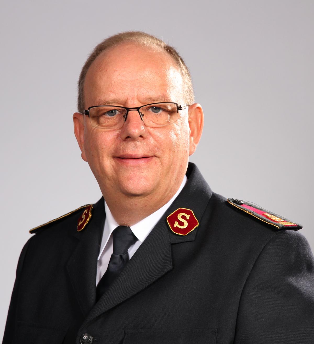 General André Cox, Leiter der Internationalen Heilsarmee, ruft uns zu Gebet und Spende für Texas auf.